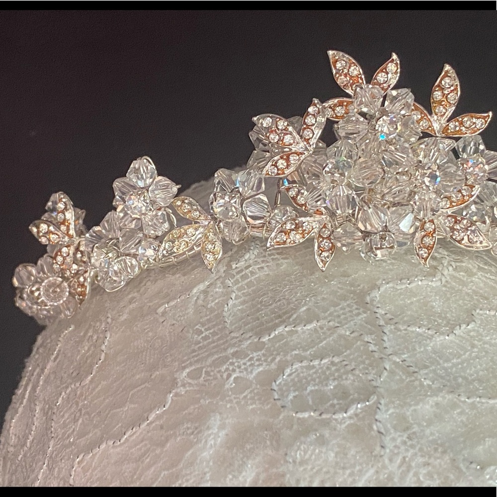 Tiara - Picture 3 of 4